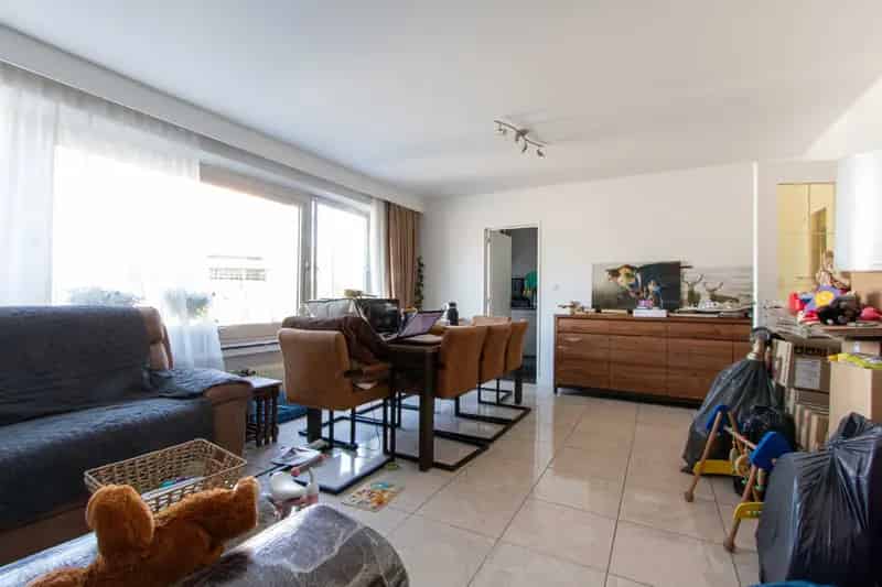 Appartement te huur hoekappartement met garagebox