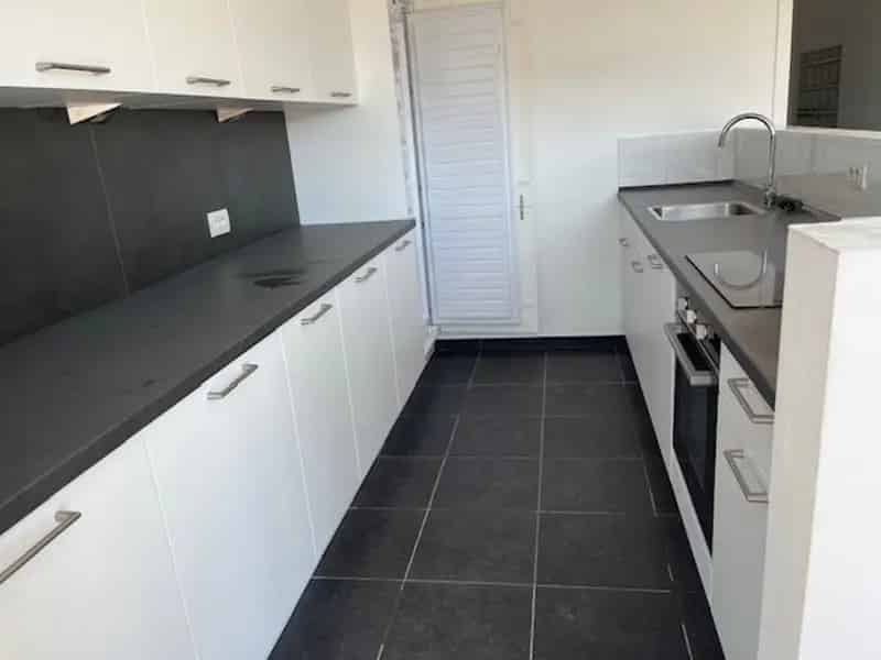 Appartement 3 slaapkamers terras parkeerplaats EPC B