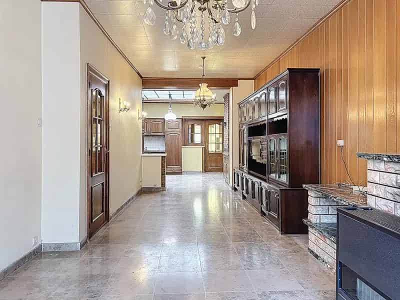 Te renoveren huis 4 slaapkamers Kortrijk