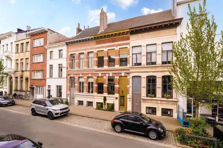 Herenhuis te koop Antwerpen Zuid - Unieke Eclectische Woning