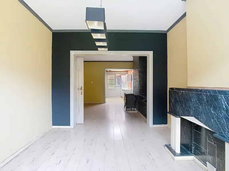 Huis te huur: 2 slaapkamers, tuin, garage, stadscentrum
