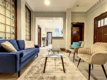 5 Slaapkamers Appartement te Huur Rue Lambert Crickx
