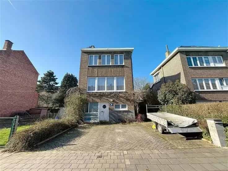 Huis Te Koop Koningslo 180m

