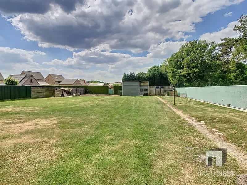 Te renoveren woning 314m² op 2087m² in Tessenderlo