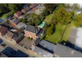 Herenhuis te koop Dottenijs 6 slaapkamers zwembad