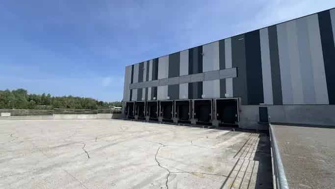Magazijn te huur Boom 6515m2