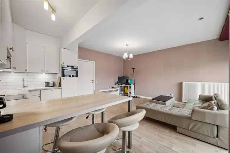 Appartement te koop Mechelen: Zonnig 2-kamer appartement