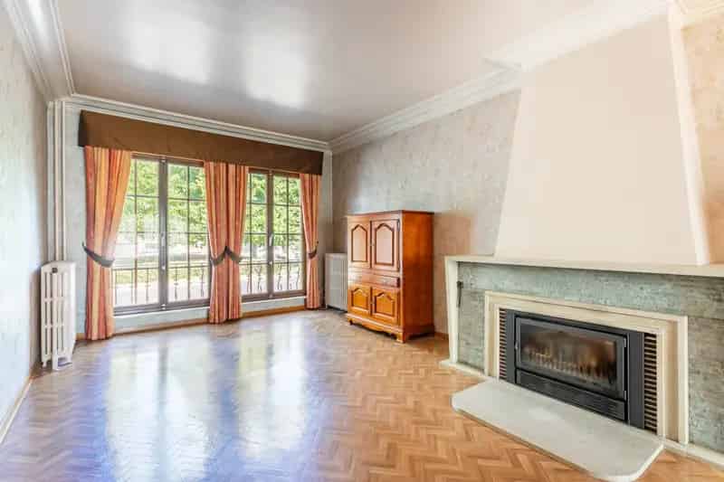 Huis te koop Halle 3 slaapkamers garage tuin te renoveren