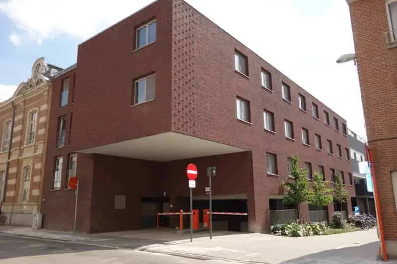 Garage te koop