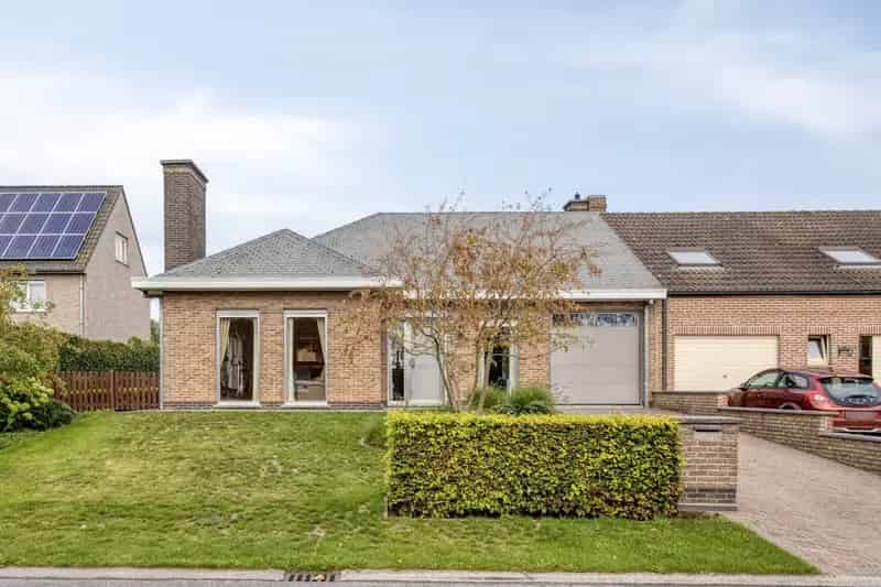 Huis te huur Staden: 3 slaapkamers, tuin, garage
