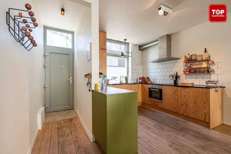 Charmante Gerenoveerde Woning Bloemekenswijk