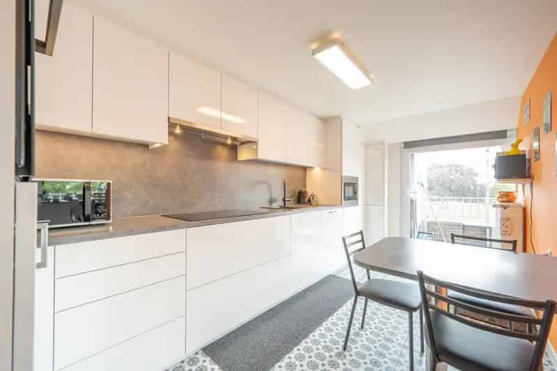 Lichtrijk Dakappartement Brugge 2 slaapkamers 2 terrassen