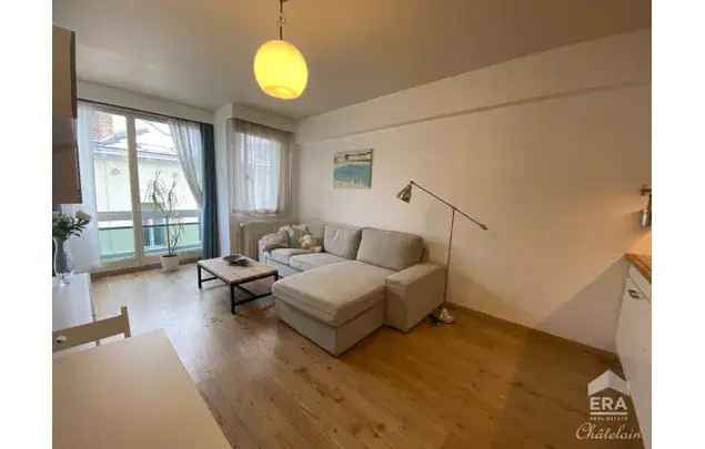 Huur 1 slaapkamer appartement van 45 m² in Brussels