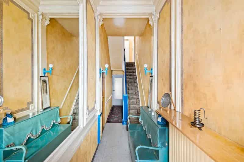 Te renoveren rijwoning 4 slaapkamers 207m² tuin