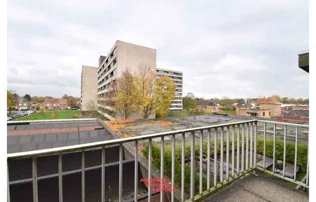 Huur 3 slaapkamer appartement van 112 m² in Bruges