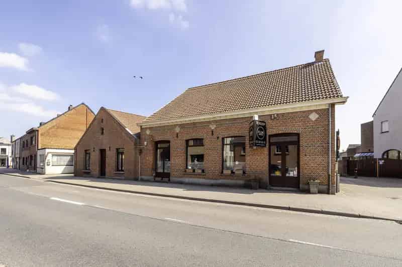 Huis te koop Zoersel Centrum: Investeren of Ontwikkelen