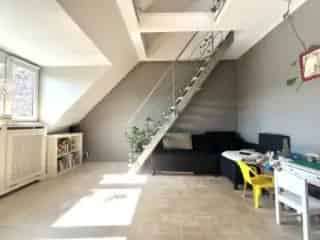 Appartement te huur Ukkel 90m² 1 slaapkamer nabij Sint Jobplein