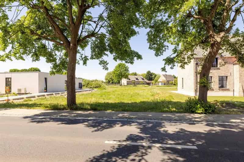 Bouwgrond 900m² Westmeerbeek: Bouwvergunning & Plannen Aanwezig