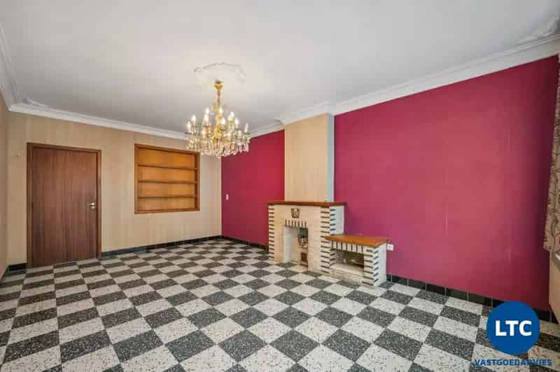Te renoveren woning Melkwezer - Ruime woning met veel potentieel