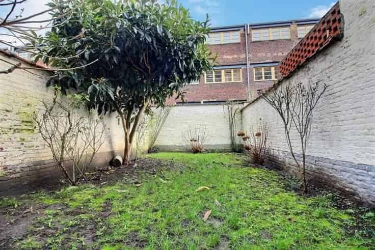 Huis Te Koop Molenbeek 5 Slaapkamers Grote Tuin