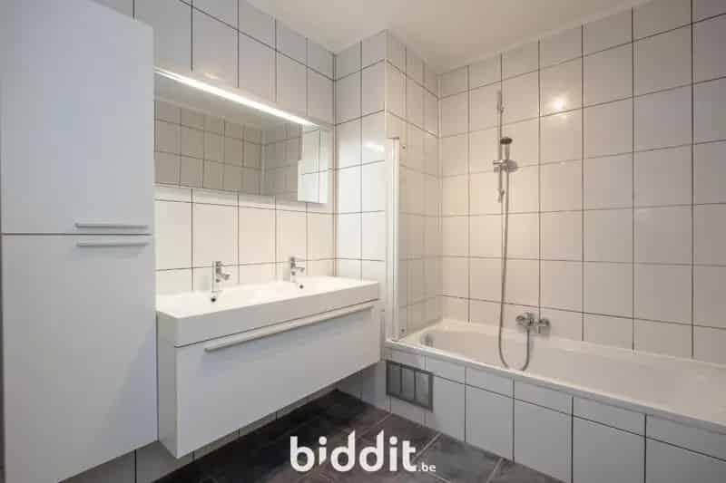 Instapklare Duplex Appartement met Terras te Koop