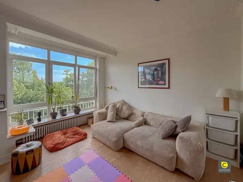 Appartement te koop Berchem: 1 slaapkamer, balkon, terras
