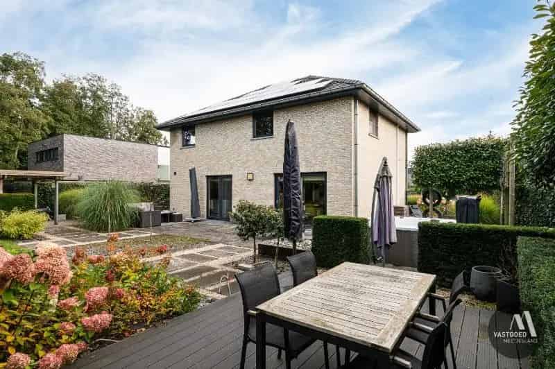Ruime Villa Maldegem Toplocatie
