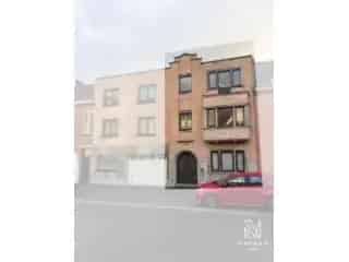 Te renoveren pand Harelbeke 206m²