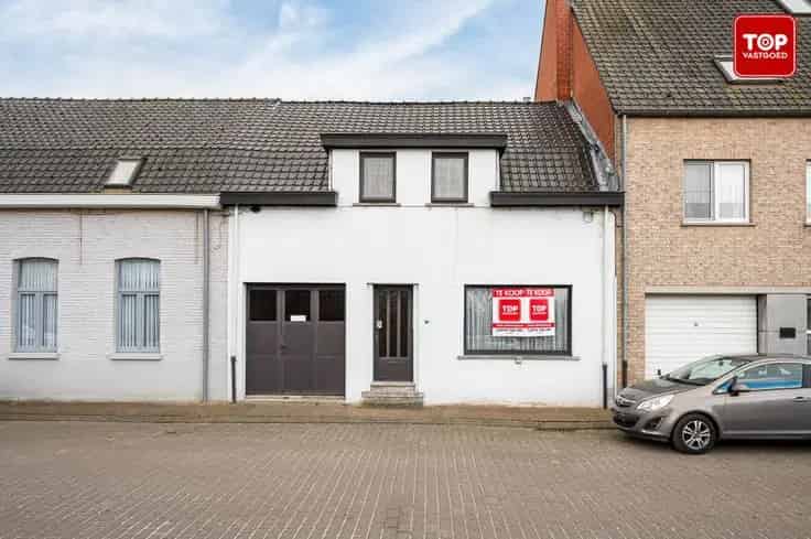 Huis Te Koop Zomergem: 4 Slaapkamers Te Renoveren