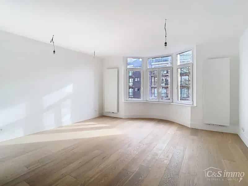 Appartement te koop Deurne Zuid gerenoveerd