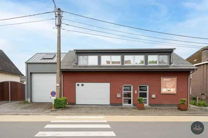 Ruim Appartement te Huur Rillaar Grote Garage Dakterras