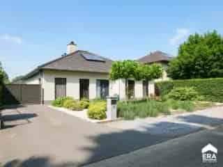 Gelijkvloerse Bungalow te Koop Lommel - Energiezuinig en Rustig
