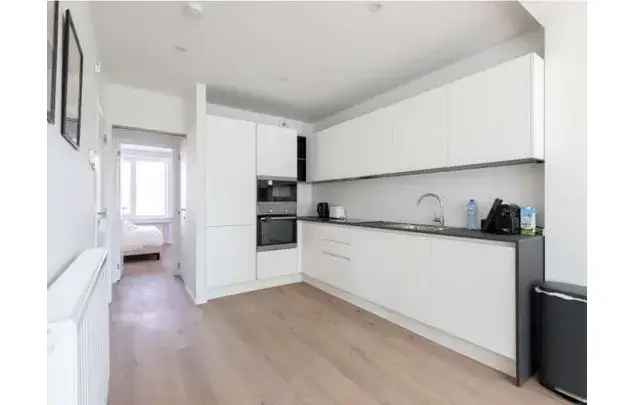 Huur 1 slaapkamer appartement van 50 m² in Brussels