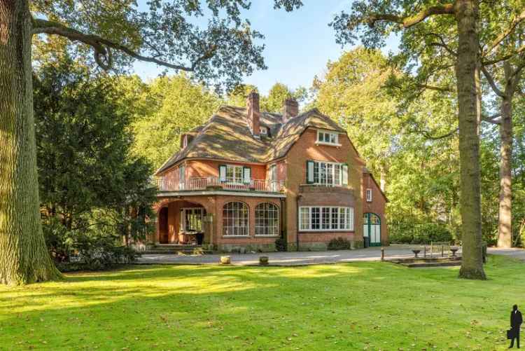 Rietgedekte Villa te koop in Vriesdonk