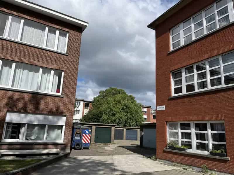 Garage te Koop Nieuwdreef Laarsebaan