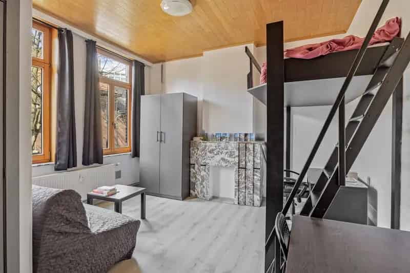 Studio te Huur Leuven Centrum - Hoogslaper - Gemeubileerd