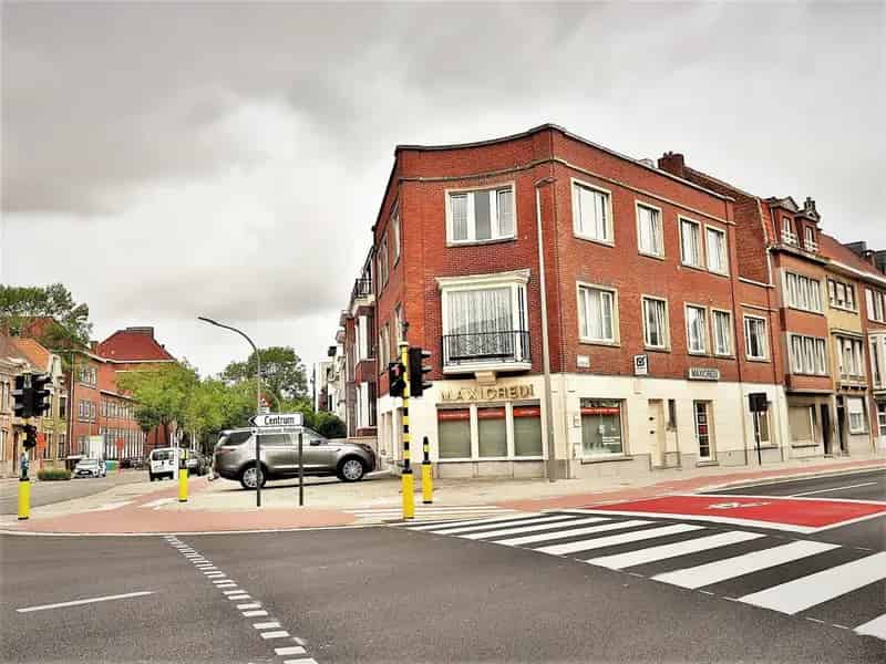 Appartement te koop buiten centrum: Lichtrijk en ruim