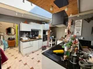 Villa te koop Wasseiges - Kangoeroewoning of vrij beroep