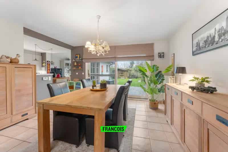 Huis te koop Lissewege: Instapklare woning met tuin