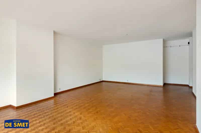 Appartement te huur: Terras Tuin Garage Nabij Centrum
