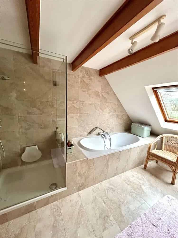 Villa te koop Kapellen Mastenbos 4 slaapkamers tuin garage