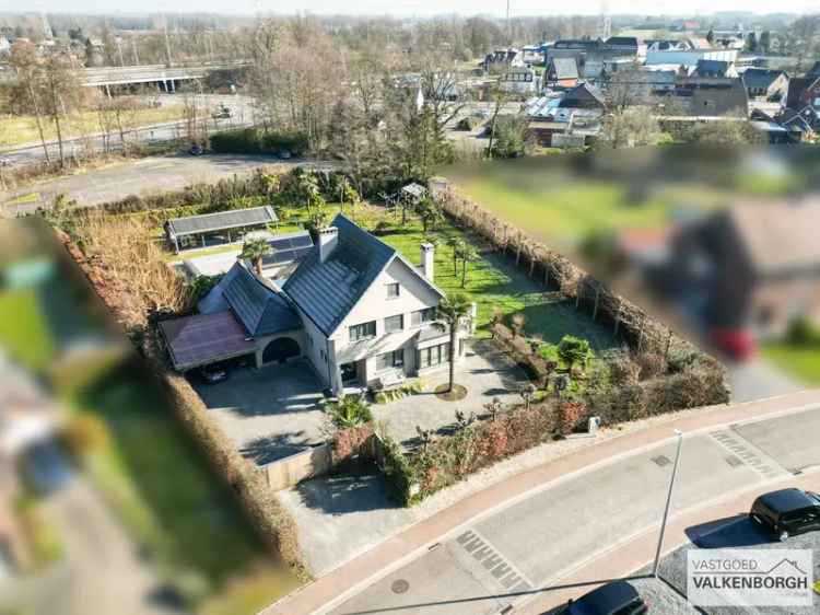 Huis te huur ruime gezinswoning met zwembad en tuin in Hasselt