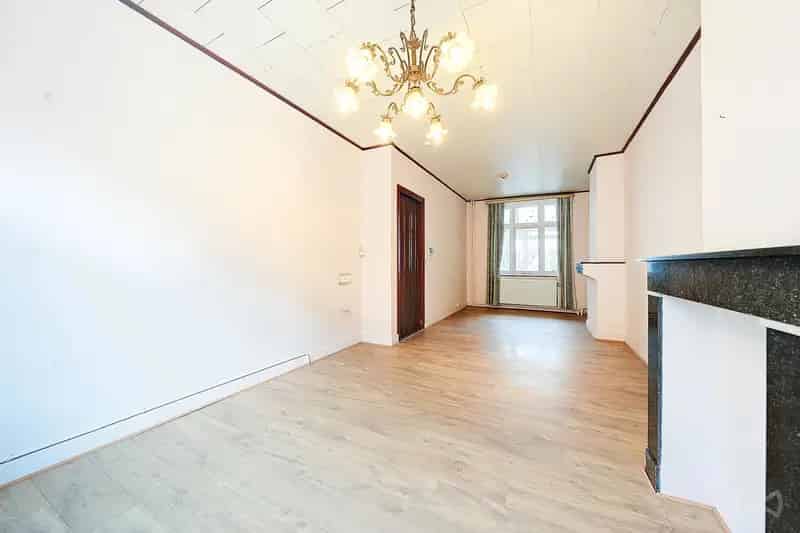 Huis met 6 slaapkamers Anderlecht Nabij Parc Forestier