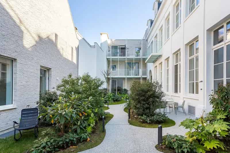 Gemeubeld luxe nieuwbouwappartement gelegen in het hartje van Antwerpen.  8525005