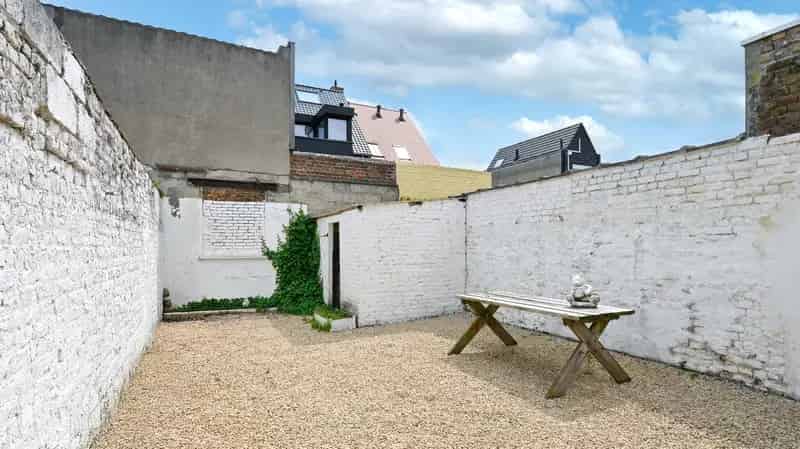 Stadswoning Heist-aan-Zee Veel Potentieel