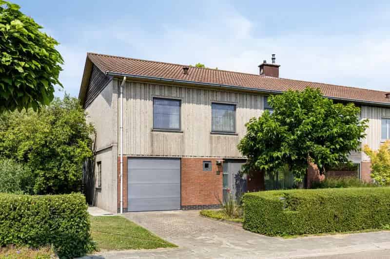 Huis te koop 3 slaapkamers Rustige ligging Garage Tuin
