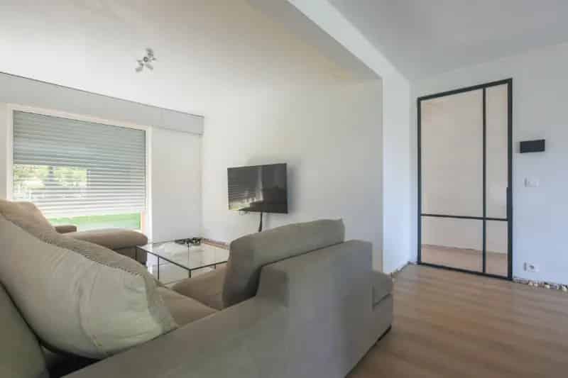 Huis te huur 3 slaapkamers 674m2 tuin