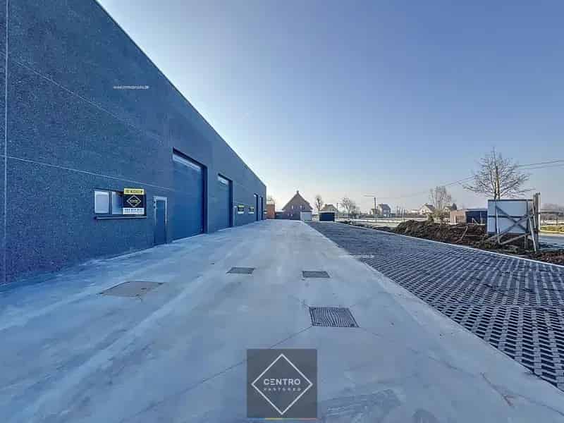 Nieuwbouw Magazijn Oostnieuwkerke 180m²