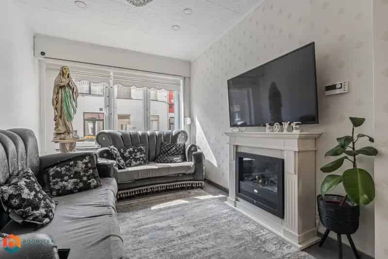 Instapklare woning 3 slaapkamers garage