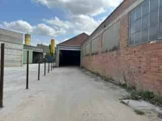 Handelspand te Huur Waregem Opslagruimte 1680m2